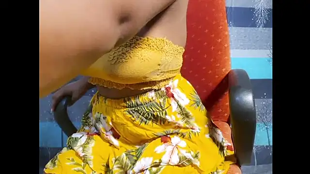 Snapshot of Savithri9 chatting on 07/01/26, 12:45 Savithri9 online show from 07/01/26, 12:45