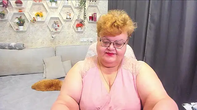 Snapshot of _big_love_ chatting on 04/15/26, 07:58 big love online show from 04/15/26, 07:58