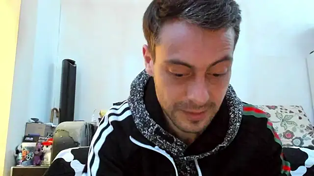 Snapshot of sweetheart_loves chatting on 04/17/26, 06:55 sweetheart loves online show from 04/17/26, 06:55