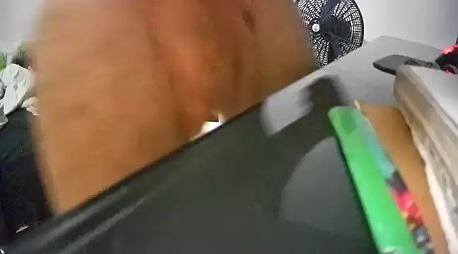 lechero226 online show from 01/20/25, 03:37