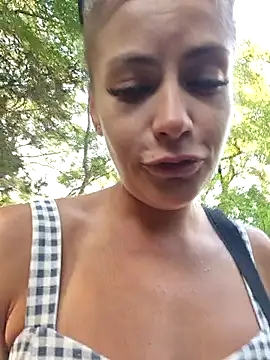 Keli Jessi online show from 09/11/25, 12:05