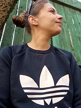 Keli Jessi online show from 03/10/26, 12:10