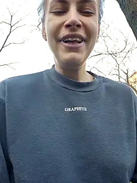 Keli Jessi online show from 04/06/26, 01:34