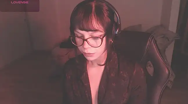 Snapshot of modjo_ chatting on 01/05/25, 01:56 modjo online show from 01/05/25, 01:56