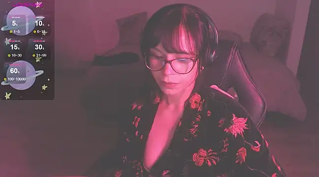 Snapshot of modjo_ chatting on 02/21/25, 03:12 modjo online show from 02/21/25, 03:12