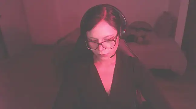 Snapshot of modjo_ chatting on 02/24/25, 05:33 modjo online show from 02/24/25, 05:33