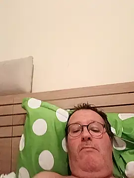 mike9473 online show from 09/24/25, 09:51