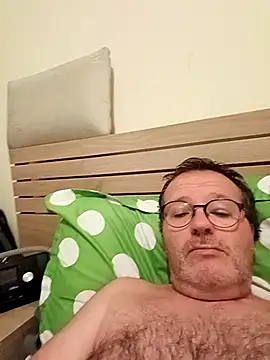 mike9473 online show from 09/27/25, 09:42