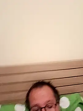 mike9473 online show from 09/28/25, 08:47