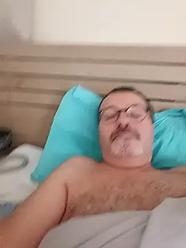 Snapshot of mike9473 chatting on 11/08/25, 09:09 mike9473 online show from 11/08/25, 09:09