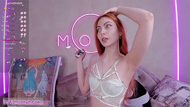 Snapshot of lika_lil chatting on 03/05/25, 05:07 lika lil online show from 03/05/25, 05:07