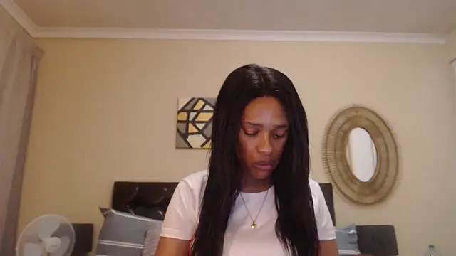 Snapshot of Creamyass22 chatting on 12/17/25, 05:52 Creamyass22 online show from 12/17/25, 05:52