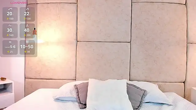 aisha vs online show from 03/04/26, 12:11