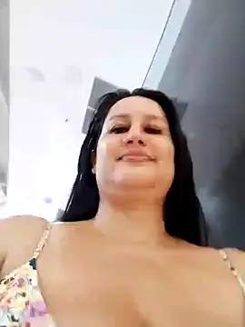 Snapshot of keilymadam chatting on 12/04/24, 07:34 keilymadam online show from 12/04/24, 07:34