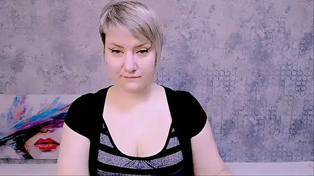 Djullia online show from 02/13/25, 06:09