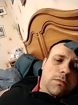 manubm03 online show from 01/06/26, 07:39