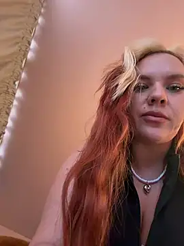AnjaAmelia online show from 07/20/26, 04:42