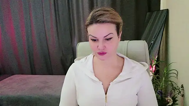 MishaMILF online show from 02/25/25, 11:30