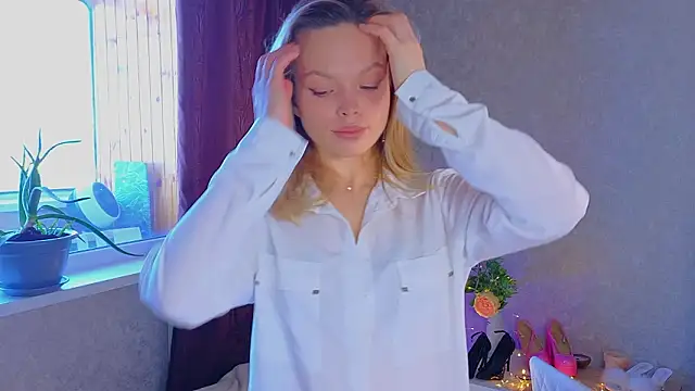 sinteas online show from 03/26/26, 10:21