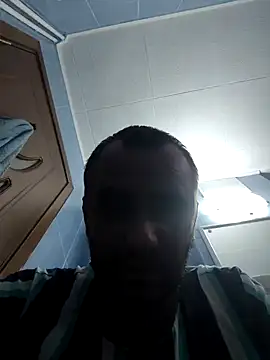 Snapshot of Govora chatting on 12/25/24, 09:45 Govora online show from 12/25/24, 09:45