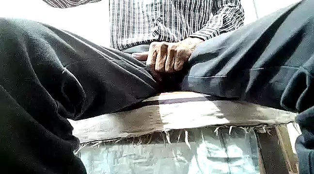 manan28 online show from 12/21/24, 04:41