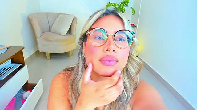 Carlota peach online show from 01/22/25, 05:59