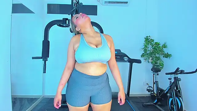 Carlota peach online show from 02/10/25, 03:46