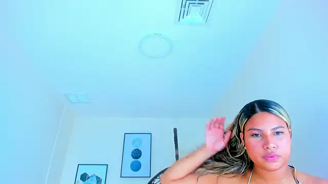 Carlota peach online show from 03/10/25, 09:43