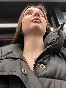 Snapshot of KrisMagnoly chatting on 04/09/26, 06:46 KrisMagnoly online show from 04/09/26, 06:46