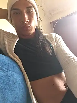 brunettehot77 online show from 02/01/26, 08:51