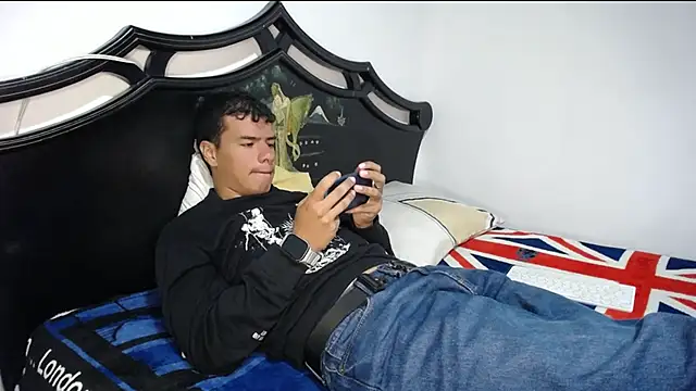 Deiby casas online show from 10/31/25, 06:25