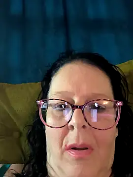 davisdesiresxh online show from 12/30/24, 03:13