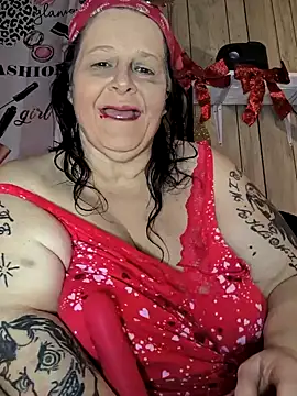 davisdesiresxh online show from 02/11/25, 02:57