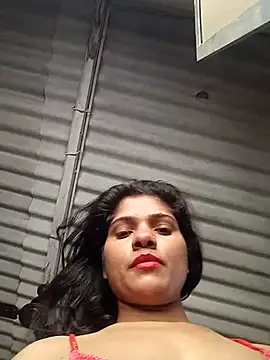 Shreya-Shetty09 online show from 05/13/26, 02:42
