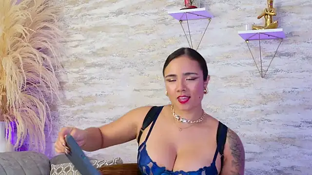 Lea Foster online show from 03/19/25, 12:48