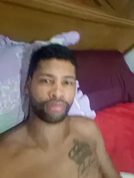 Snapshot of Lxlz chatting on 10/28/25, 04:53 Lxlz online show from 10/28/25, 04:53