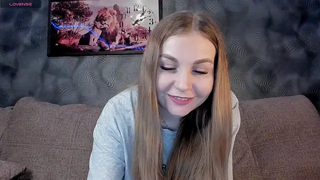 CassieMils online show from 02/12/25, 11:18