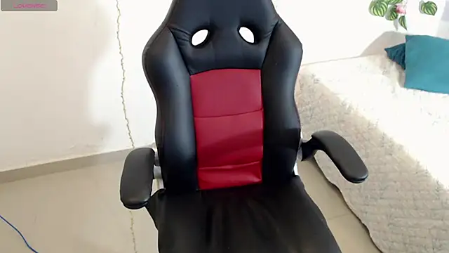 tania sweet   online show from 02/28/25, 08:39