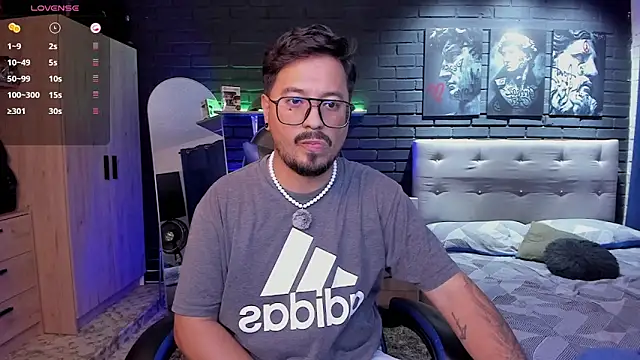 DaviidEvans  online show from 06/22/26, 03:36