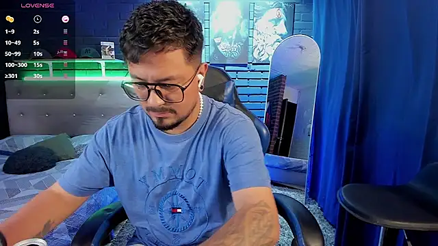 DaviidEvans  online show from 07/08/26, 01:54