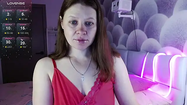 alekasamui online show from 11/11/25, 10:10