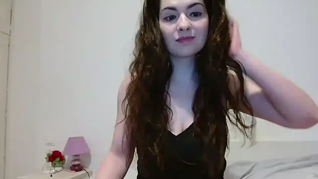 desirmiss1 online show from 04/06/26, 07:20