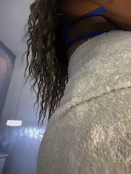 Snapshot of Tayra_Siny chatting on 03/13/25, 05:50 Tayra Siny online show from 03/13/25, 05:50