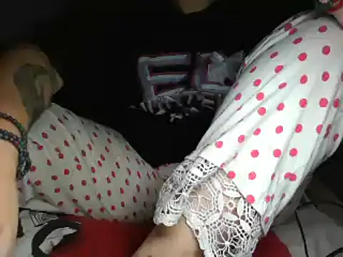 Alma Evelynne online show from 10/25/25, 09:31