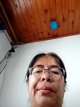   valentina18 online show from 03/02/25, 08:18