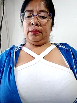   valentina18 online show from 03/08/25, 01:14