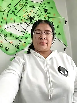   valentina18 online show from 10/06/25, 01:08