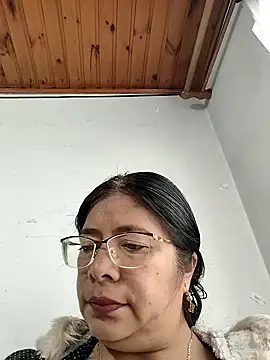   valentina18 online show from 01/06/26, 01:15