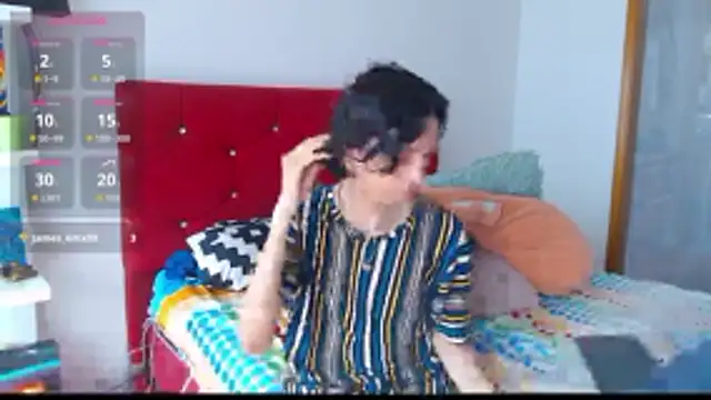 Snapshot of LAICK_01 chatting on 11/16/25, 05:29 LAICK 01 online show from 11/16/25, 05:29