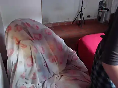 deftoolceles online show from 09/19/25, 10:38